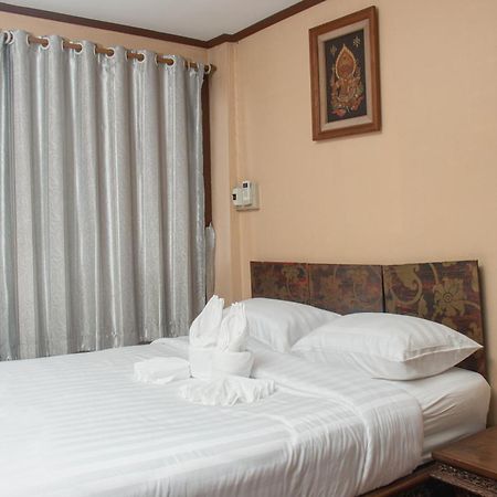 S.K. House 1 Hotel Chiang Mai Bagian luar foto