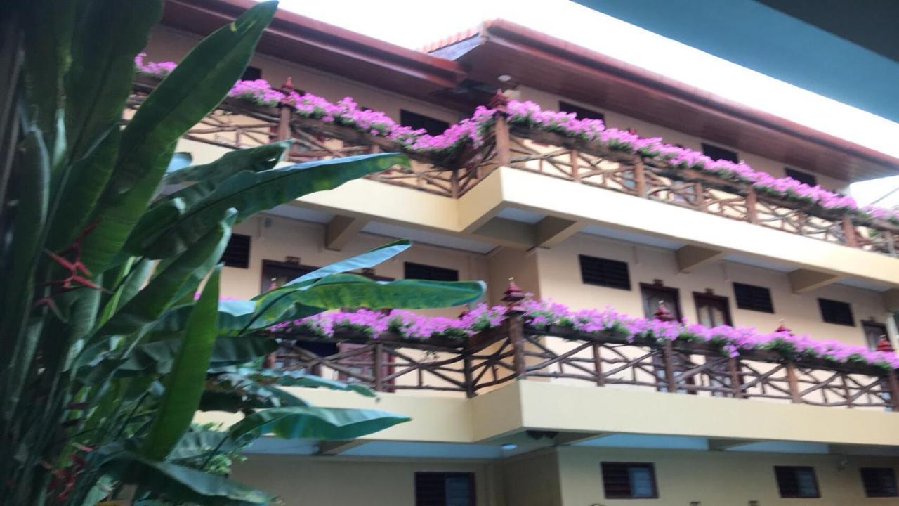S.K. House 1 Hotel Chiang Mai Bagian luar foto