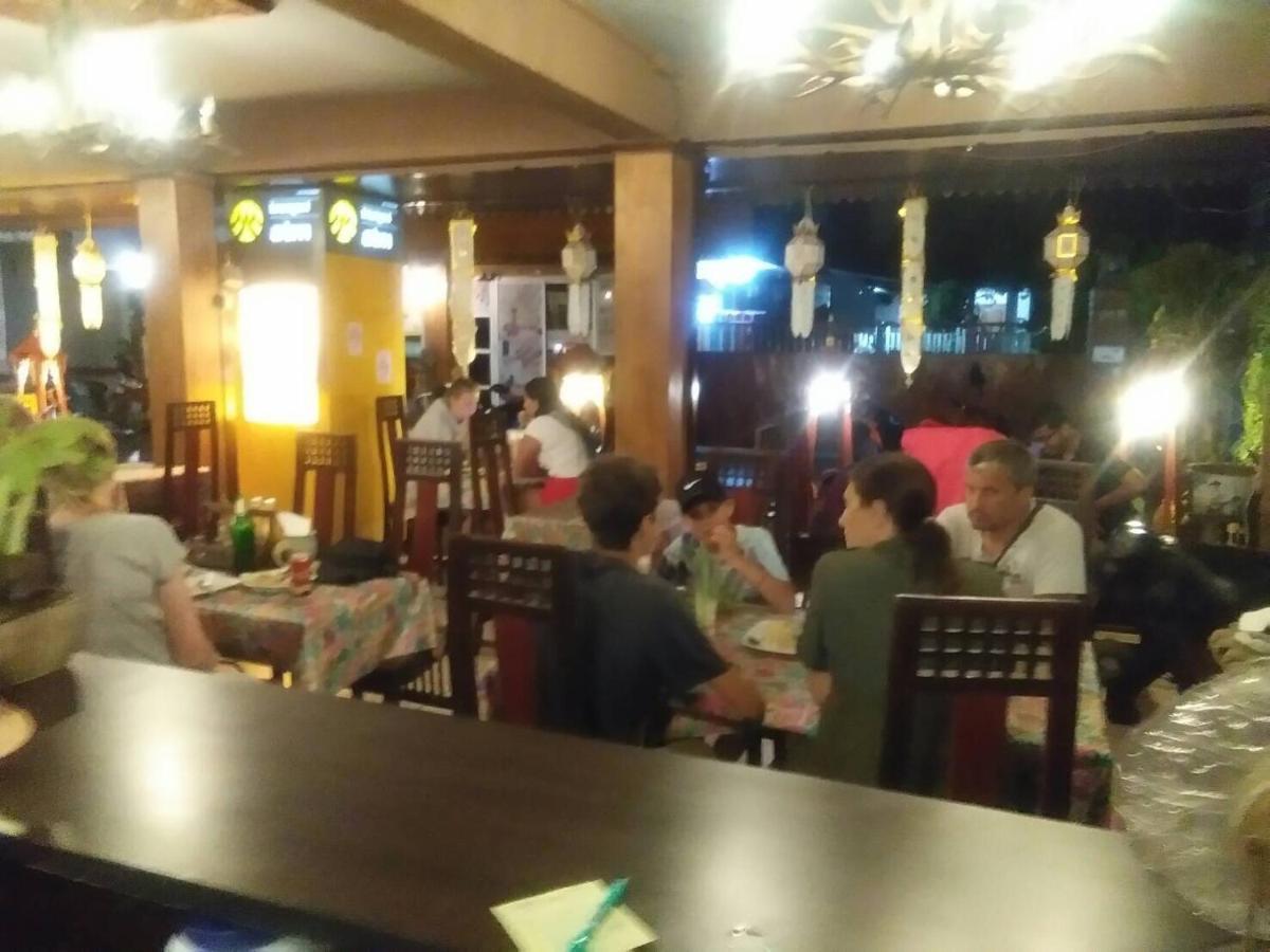 S.K. House 1 Hotel Chiang Mai Bagian luar foto