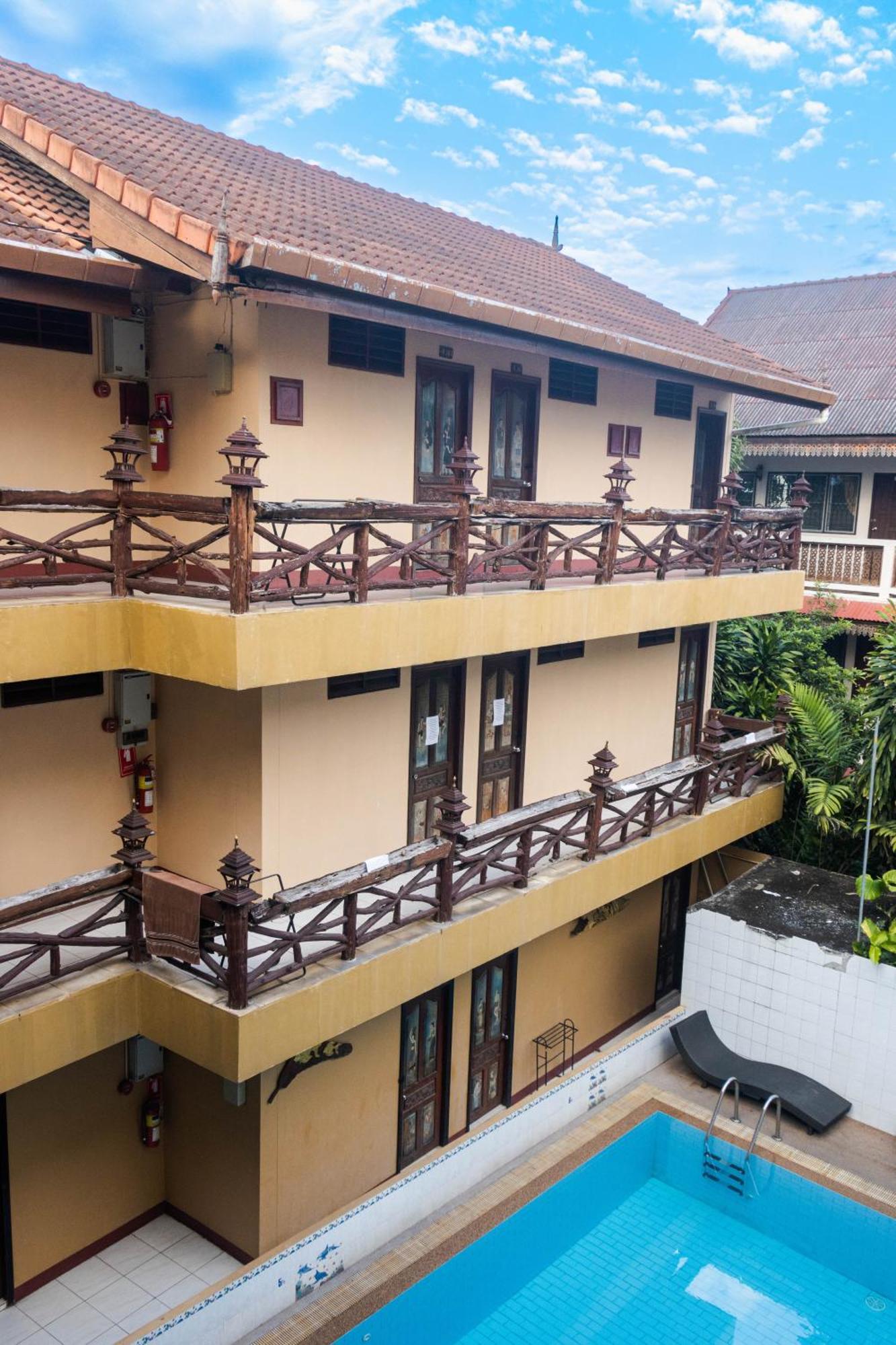 S.K. House 1 Hotel Chiang Mai Bagian luar foto