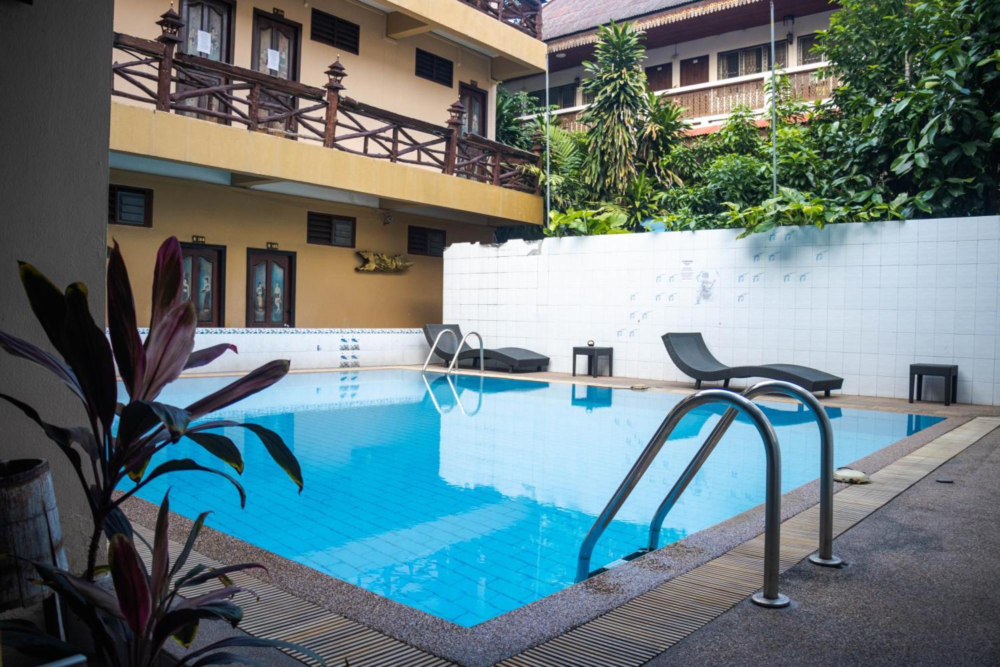 S.K. House 1 Hotel Chiang Mai Bagian luar foto
